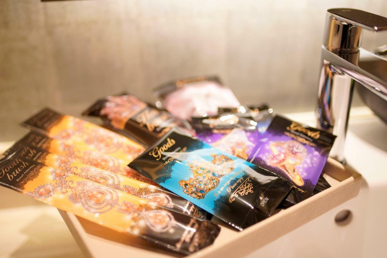 ホテル Tiger & Dragon 男塾ホテルグループ (Adults Only) Gifu Exteriör bild
